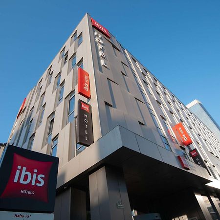 Ibis Baku City Buitenkant foto