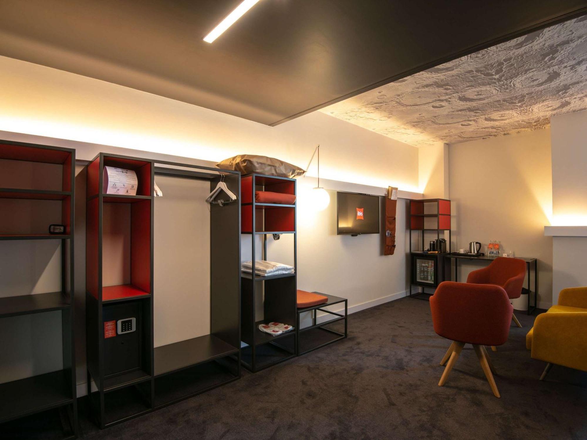 Ibis Baku City Buitenkant foto